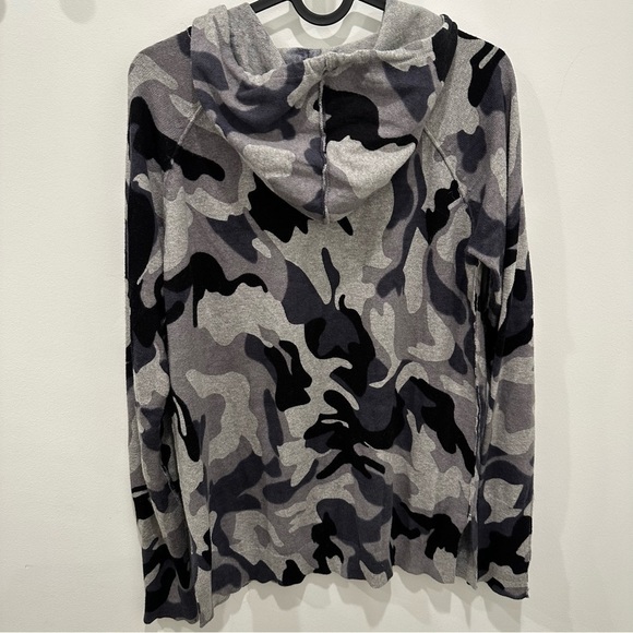 ENAZ ORGL Gray and Black Camo Hooded Sweater - Picture 3 of 6